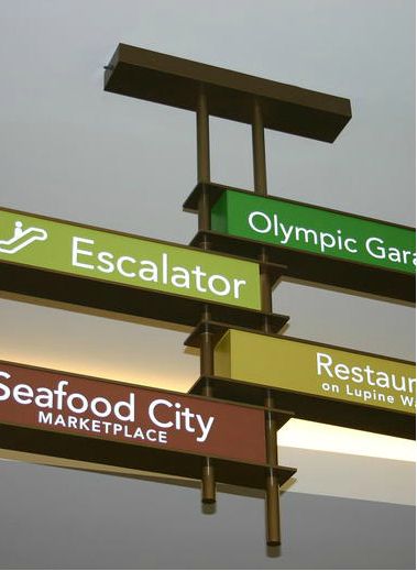 Southcenter Mall. Ceiling mounted directional sign package. Modern Wayfinding, Wayfinding Signage Design, Roppongi Hills, Directional Signage, Walking City, Acrylic Signage, Roppongi, Mall Of America, Creative Hub