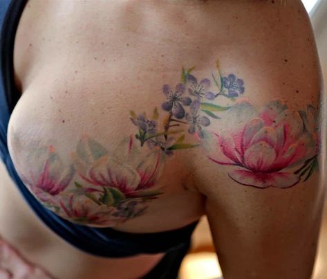 mastectomy tattoo Mastectomy Scar Tattoo, Tattoo Breast, Mastectomy Scars, Survivor Tattoo, Empowering Tattoos, Mastectomy Tattoo, Tattoos To Cover Scars, Scar Tattoo, Best Tattoos For Women