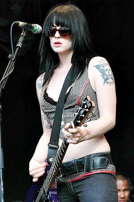 Brody Dale, Punk Rock Girls, Chicas Punk Rock, The Distillers, Heavy Metal Girl, Rock Queen, Rocker Chick, Women Of Rock, Guitar Girl