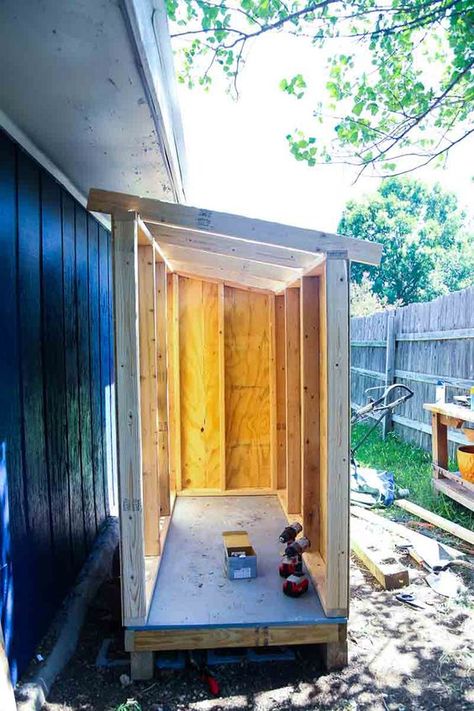 Building A Storage Shed, Wooden Shed, Diy Storage Shed, Firewood Shed, Valentine Diy, Backyard Storage, Backyard Lawn, Small Sheds, Diy Shed Plans