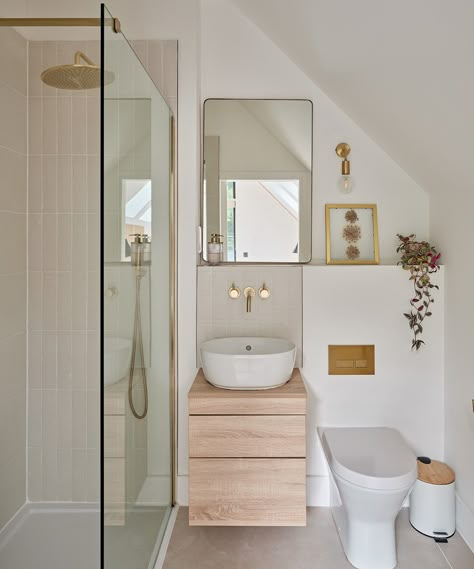 Stylish ensuite bathroom ideas to suit spaces big and small | Homebuilding Small White Ensuite, Small Odd Shaped Bathroom, Small Bathroom Ideas Shower Over Bath, Small Triangle Bathroom Ideas, Eves Bathroom Ideas, Guest En Suite Ideas, Small Attached Bathroom Ideas, Loft Room Bathroom Ideas, Bathroom With Two Showers