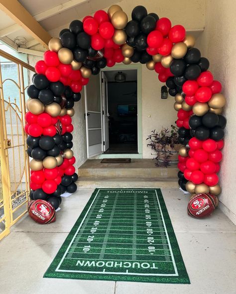 Created a clean and classic setup for a surprise 49ers birthday celebration! Loved bringing this vision to life for a thoughtful wife and her die-hard Niner fan husband. 🏈 #49ersbirthday #eventbytiffanynichole #elkgroveevents #vallejoballoons 49ers Birthday Party Decorations, 49ers Party Ideas, Bday Party For Men, 49er Party, 49ers Birthday Party, 49ers Birthday, 49ers Party, 49th Birthday, 49 Birthday