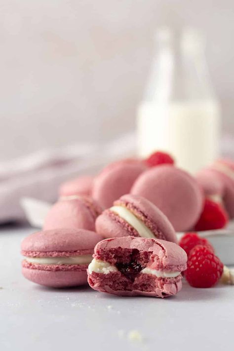 Pink Raspberry Macarons - Aleka's Get-Together Easy Macaroons, Easy Macaroons Recipe, Raspberry Macaroons, Raspberry Macarons, Macaron Recipes, Macaroons Recipe, Bigger Bolder Baking, Pink Raspberry, Raspberry Recipes