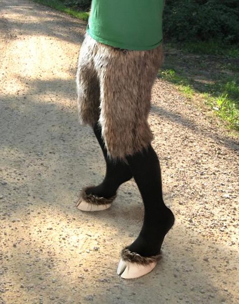 Wonderfully Realistic Animal Hoof Shoes and Boots Faun Costume, Fur Pants, Hoof Shoes, Fursuit Tutorial, Cosplay Diy, Calf Muscles, Shoes And Boots, Stilts, Pants And Leggings