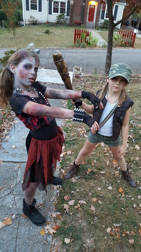 zombie hunter diy costume | girls style | handmade Halloween costume Zombie Hunter Costume, Girl Zombie Costume, Hunter Costume, Zombie Clothes, Handmade Halloween Costumes, Zombie Hunter, Hunter Outfit, Pretty Halloween Costumes, Halloween Express