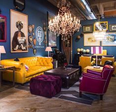 Wohnen & Kunst Eclectic Interior Paint Colors, Purple And Teal Living Room, Urban Loft Decor, Eclectic Home Office, Colorful Eclectic Living Room, Colorful Eclectic, Furnitur Ruang Keluarga, Colourful Living Room, Eclectic Living Room