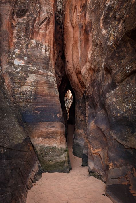 Utah Canyons, Slot Canyons Utah, Escalante Utah, Utah Hiking, Utah National Parks Road Trip, Southwest Travel, Slot Canyons, Desert Sahara, Utah Vacation