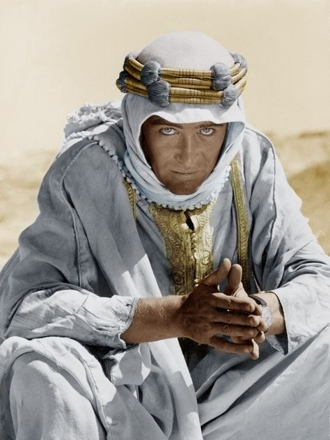 Peter O'Toole... Lawrence of Arabia (1962) David Lean, Fashion Show Poster, Peter O'toole, Bohemian Life, Lawrence Of Arabia, Picture Movie, Personalized Stamps, المملكة العربية السعودية, Moving Pictures