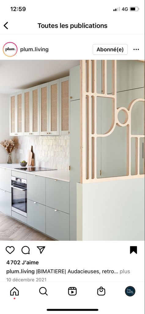 Kitchen Divider Ideas, Open Kitchen Partition Ideas, Kitchen Partition Ideas, Kitchen Divider, Glass Partition Designs, Plum Living, Wooden Partitions, Kitchen Planner, Glass Partition