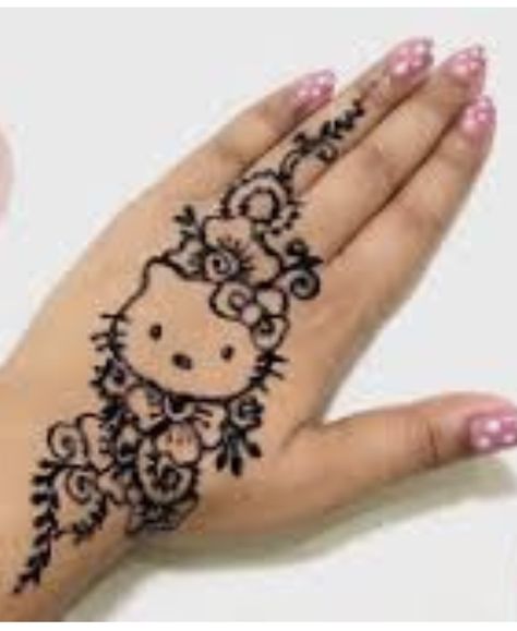 Henna Designs Hello Kitty, Hello Kitty Henna Design, Henna Hello Kitty, Hello Kitty Henna, Diy Henna Tattoo, Henna Tattoo Diy, Hello Kitty Tattoo, Kitty Tattoos, Cute Henna Tattoos