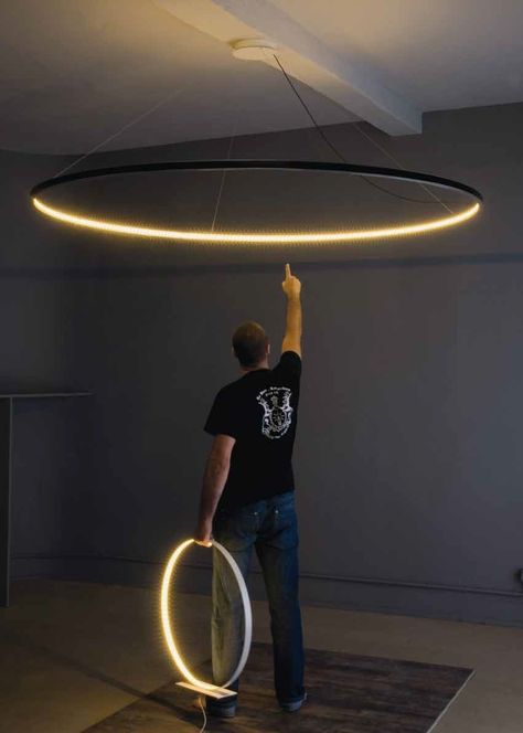 Want this huge circle pendant - LED direct-indirect light pendant lamp OMEGA - Le Deun Luminaires Creative Lighting, Luminaire Design, The Ceiling, Lighting Inspiration, Diy Lighting, Circle Pendant, Light Pendant, Cool Lighting, 인테리어 디자인