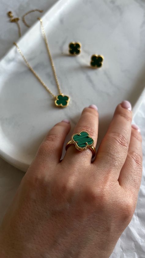 ring clover Strawberry Ring, Idea Photo, Luxury Jewellery, Ring Ideas, Jewelry Business, Spring Collection, Luxury Jewelry, Instagram Profile, Necklaces