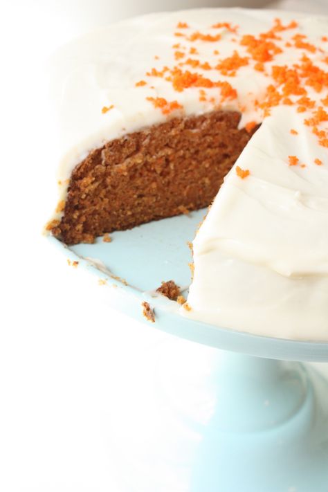 Norwegian Recipes: Easy to Make Carrot Cake Norwegian Recipes, Ganache Recipe, Norwegian Food, Scandinavian Food, Paleo Diet Recipes, Paleo Treats, Fruity Desserts, Swedish Recipes, Healthy Cake