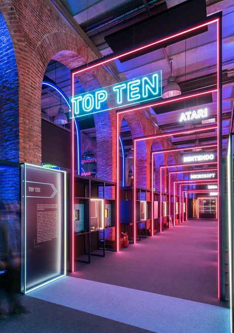 Game On's neon-filled exhibition design pays homage to 80s video games History Video, History Of Video Games, 80s Video Games, Brick Arch, Laser Tag, Exhibition Booth, Exhibition Space, Booth Design, Stage Design