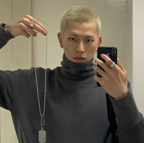 Korean Buzzcut, Buzzcut Asian Men, Silver Buzzcut, Asian Buzzcut Men, Asian Buzz Cut, Blonde Buzzcut Men, Buzz Cut Boys, Blonde Buzzcut, Blonde Hair Korean