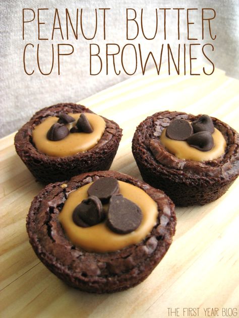 Peanut Butter Brownie Bites, Peanut Butter Cup Brownies, Peanut Butter Brownie, Recipes Brownies, Brownie Cups, Peanut Recipes, Delectable Desserts, Peanut Butter Desserts, Peanut Butter Brownies