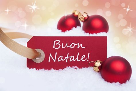 Learning Italian - Writing a Christmas Card in Italian Merry Christmas Hd Images, Merry Christmas In Italian, Italian Christmas Traditions, Free Printable Christmas Cards, Merry Christmas Wallpaper, Merry Christmas Pictures, Italian Christmas, Merry Christmas Images, Merry Christmas Wishes