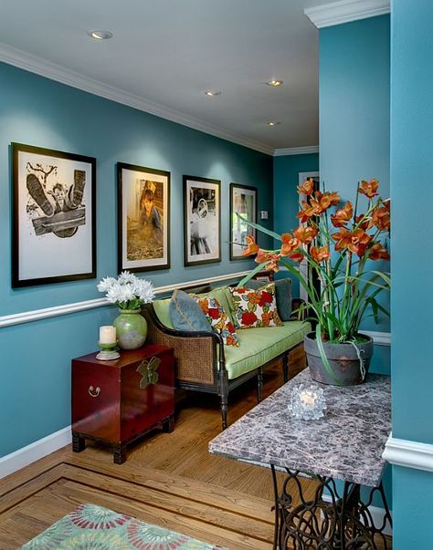 Residential Interior Design Photography Colour Coordination, Traditional Entryway, Turquoise Walls, House Of Turquoise, Room Painting, Living Room Green, Wall Finishes, Paint Ideas, Blue Walls