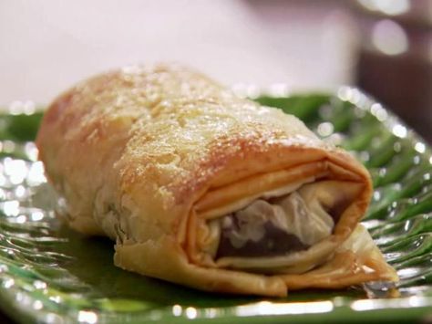 Blueberry Strudels Strudels Recipe, Strudel Dough Recipe, Blueberry Strudel, Claire Robinson, Mini Beef Wellington, Strudel Recipes, Phyllo Dough, Beef Wellington, Food Network