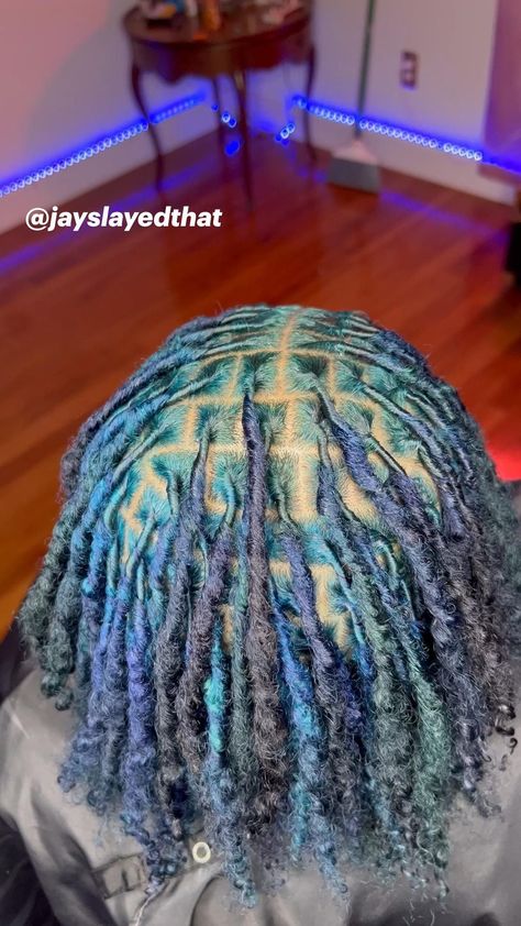 Blue Locs, Dyed Dreads, Cute Dreads, Beautiful Dreadlocks, Short Locs Hairstyles, Dreadlock Style, Dreadlock Styles, Dyed Hair Inspiration, Protective Hairstyles Braids