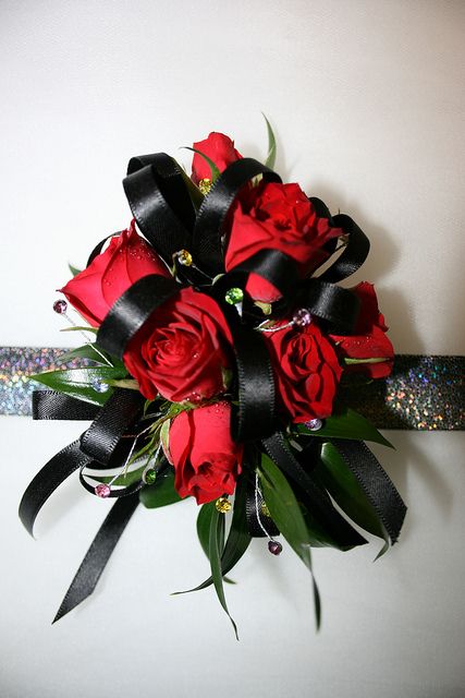 Red Spray Rose, Red Corsages, Rose Wrist Corsage, Black Corsage, Orchid Corsages, Homecoming Flowers, Poinsettia Care, Prom Corsage And Boutonniere, Hoco Ideas