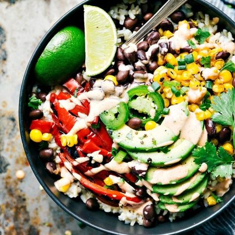 Mexican Street Corn Burrito Bowls Healthy Mexican Food, Healthy Burrito Bowl, Turkey Breast Crockpot, Beet And Goat Cheese, Healthy Bowl, Crockpot Turkey, Healthy Mexican, Burrito Bowls, Cholesterol Lowering Foods