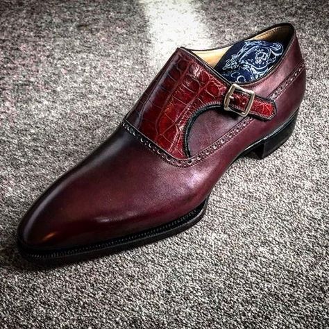 Novecento Line. Adrian Chase, Quality Leather Boots, Custom Design Shoes, Oxford Brogues, Bespoke Shoes, New Mens Fashion, Monk Strap Shoes, Formal Fashion, Brown Shoes