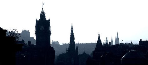 Edinburgh skyline | Flickr - Photo Sharing! Edinburgh Skyline, Skyline Silhouette, Silhouette Portrait, Spring Summer 2016, Cologne Cathedral, Edinburgh, Scotland, White Background, Cityscape