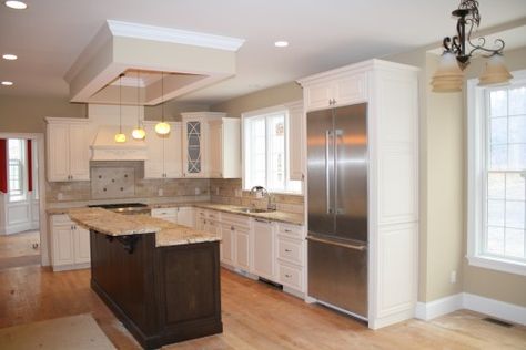 fridge on sink side of kitchen... Fridge Near Sink, Fridge And Sink On Same Wall, Fridge Next To Sink Kitchen, Sink And Refrigerator On Same Wall, Sink Next To Fridge, Refrigerator Next To Sink, Fridge Next To Sink, Cabinet Refrigerator, Texas House