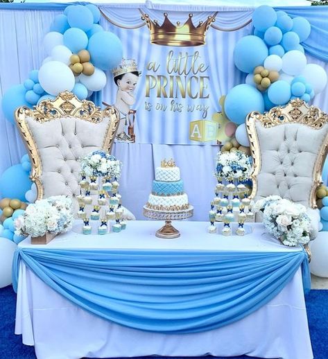 Little Prince Baby Shower Theme, Royal Blue Baby Shower Ideas, Crown Baby Shower Ideas, Prince Themed Baby Shower Ideas, Boy Baby Shower Ideas Black People, Aviation Baby Shower Ideas, Little Prince Baby Shower Ideas, Prince Baby Shower Ideas, Royal Prince Baby Shower Theme