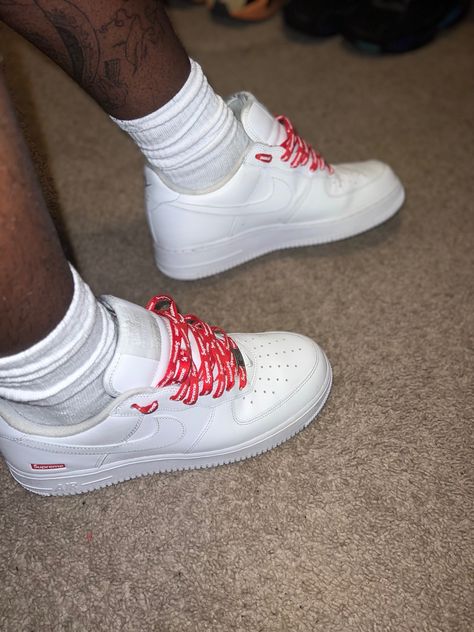 Supreme Forces, Supreme Af1, Supreme Outfit, Nike Air Force 1 Supreme, Supreme Air Force 1, Air Force One Shoes, Rapper Outfits, Trendy Shoes Sneakers, Nike Fashion Shoes