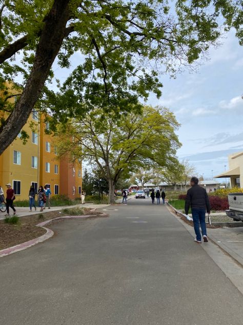 Uc Davis Dorm, Uc Davis Aesthetic, Uc Davis, Davis California, University Of California Davis, College Apps, College Aesthetic, Dream College, Med School