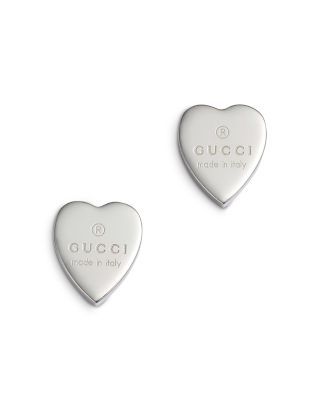 From the Trademark collection comes this gorgeous engraved heart stud earring designed by Gucci. Red Heart Earrings, Cute Ear Piercings, Buy Gucci, Heart Studs, Online Earrings, Heart Earrings Studs, I Love Jewelry, Silver Earrings Studs, Heart Earrings