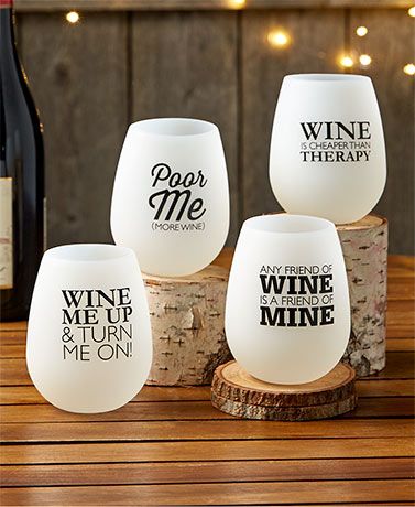 Cricut Wine Glasses, Silicone Wine Glasses, Wine Glass Sayings, Wine Glass Ideas, Non Alcoholic Wine, Diy Wine Glasses, Wine Craft, Wine Glass Crafts, Wine Glass Art