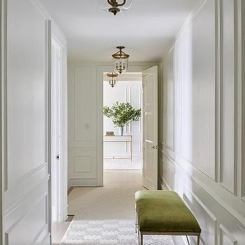 Row of Hicks Pendants in Hallway - Cottage - Entrance/foyer Masculine Room, Tattoo Modern, Traditional Chic, Lacquered Walls, Entrance Foyer, Plywood Furniture, Arne Jacobsen, Interior Design Firms, Architectural Digest