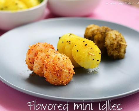 mini-idli Mini Dosa Appetizer, Restaurant Food Pictures, Mini Idli, Wet Grinder, Desi Snacks, South Indian Dishes, Kids Lunch Box Ideas, Picnic Menu, South Indian Breakfast