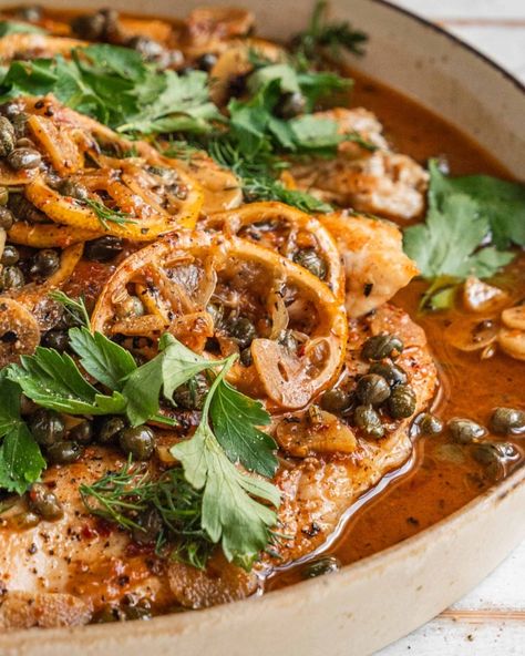 Spicy Brown Butter Chicken Piccata | Culinary Cartel Brown Butter Chicken, Bbq Prawns, Smashed Sweet Potatoes, Easy Dipping Sauce, Piccata Recipe, Chicken Piccata Recipe, Grilled Prawns, Marinated Olives, Easy Chicken Breast