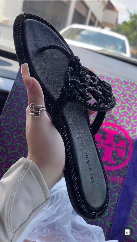 Buchifresa Sandals, Cute Chanclas, Black Tory Burch Sandals Outfit, Buchifresa Shoes, Sandals Outfit Black Women, Tory Burch Sandals Outfit, Tory Burch Sandals Black, Black Tory Burch Sandals, Tory Burch Black Sandals