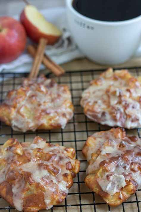 Air Fryer Apple fritters with Brown Butter Glaze - Wine a Little, Cook a Lot Air Fryer Apple Fritters, Air Fryer Dessert, Butter Glaze, Air Fryer Oven Recipes, Air Fry Recipes, Fry Recipes, Fried Apples, Easy Air Fryer, Fritter Recipes