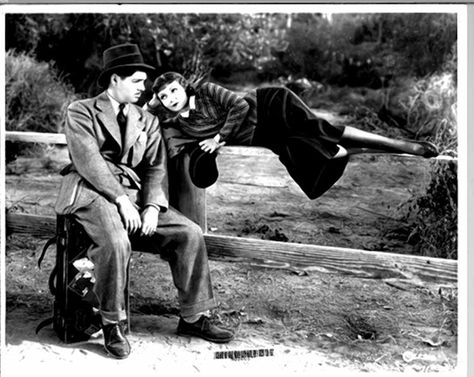 It Happened One Night, Claudette Colbert, Black And White Movie, Clark Gable, Movie Couples, Romantic Movies, Iconic Movies, One Night, Classic Films