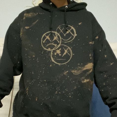 I Am Not Specifically Selling This Sweatshirt But Can Make A Similar One For You. The First Is One I Made Awhile Ago And Love The Design. The Very Last Picture Shows A Sweatshirt I Made For A Friend With A Bleach Mixture That I Painted On. If You Have An Idea You Can Send It To Me And I Can Try To Recreate It Or I Can Redo The Designs Showed Above. I Love Working With Bleach Because It Always Comes Out Different And No One Will Have The Same Sweatshirt As You. Offers Accepted. Bleach Sweatshirt Diy, Bleach Clothes Design, Bleached Clothes, Diy Clothes Bleach, Ash Art, Paint Sweatshirt, Bleached Sweatshirt, Bleaching Clothes, Bleach Hoodie