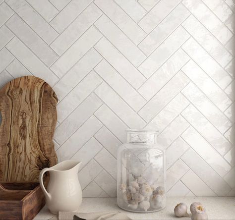 Kitchen Wall Tiles Backsplash, Kitchen Splashback Tiles, Tile Splashback, White Kitchen Tiles, White Kitchen Backsplash, White Tile Backsplash, Herringbone Backsplash, Kitchen Backsplash Designs, Splashback Tiles