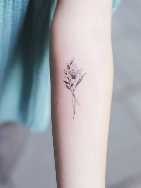 Easter Lily Tattoo, Small Lily Tattoo, Lily Flower Tattoo, Lilly Flower Tattoo, Small Flower Tattoo, Jasmine Tattoo, Tiger Lily Tattoos, Lotusblume Tattoo, Water Lily Tattoos