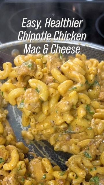 Chipotle Cheese Sauce, Spicy Chipotle Chicken, Chicken Mac And Cheese Recipe, Pasta Chicken Recipes, Chipotle Cheese, Cooking Recipes For Dinner, Chipotle Peppers, Pasta Water, Easy One Pot Meals