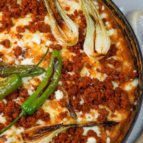 Chorizo And Refried Beans, Refried Beans With Chorizo, Chorizo Refried Beans Recipe, Chorizo Refried Beans, Beans With Chorizo, Mexican Entrees, Chorizo Tacos, Refried Beans Recipe, Beans Beans