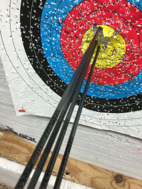 Archery Women Aesthetic, Olympic Archery, Archery Aesthetic, Archery Competition, Archery Women, Rangers Apprentice, Book Projects, Robin Hood, Book Inspiration