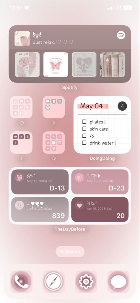 Useful Widgets, Wallpaper Ideas Iphone Aesthetic, Pink Astestic Widgetsmith, Iphone Widgets Ideas Pink, Iphone Customization Ideas Aesthetic, Aesthetic Ios 16 Lock Screen Ideas, Cute Phone Ideas, Cute Phone Aesthetic, Home Screen Layout Iphone Pink