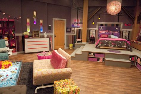 These 19 Crazy Kids' Rooms Will Make You Want to Redecorate Immediately Icarly Bedroom, Daughters Room, Icarly, Celebrity Kids, Awesome Bedrooms, Teen Bedroom, Cool Beds, Dream Rooms, Dream Bedroom