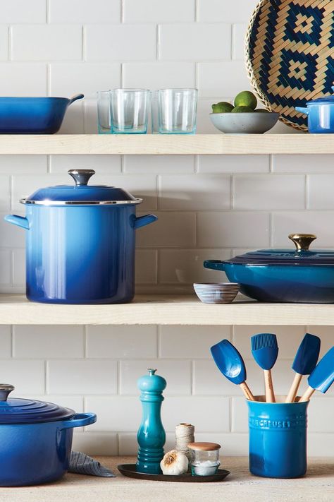 Clearer, bolder, and with a more pronounced gradient than Marseille: Azure is a nuanced addition to our family of blues. Visit the Le Creuset blog to learn more about this cool tonal palette — we're sharing everything from Le Creuset styling tips and inspiration to a breakdown of the unique differences between these fan favorite colors. Blues Palette, Cobalt Blue Kitchens, Navy Blue Furniture, Blue Kitchen Accessories, Le Creuset Blue, Le Creuset Kitchen, Le Creuset Colors, Colourful Kitchen, Le Creuset Cookware