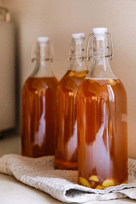 Making your own homemade Kombucha is an exciting adventure, and it's even easier than you might imagine. Just follow our straightforward steps from start to finish—no fancy gadgets needed, just a touch of fun! Continuous Brew Kombucha, How To Make Beets, Kombucha Drink, Beet Kvass, Make Kombucha, Kombucha Starter, Homemade Kombucha, Kombucha Recipe, How To Make Water